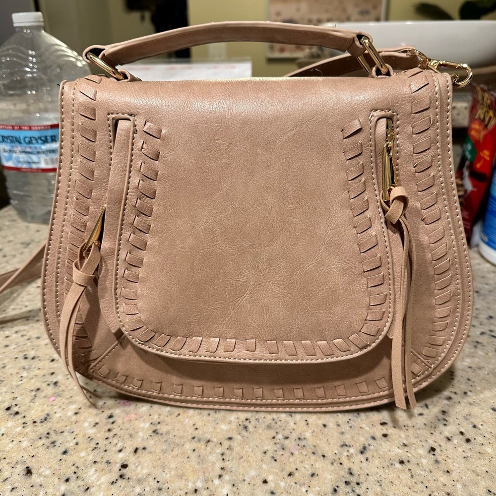 Vici Saddle Purse NEVER USED